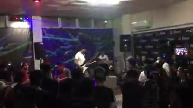 REACT - Navigator (Live in Batangas City) смотреть онлайн