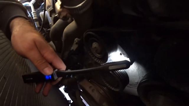 Замена приводного ремня и роликов BMW X5 e70 N52. Своими руками. смотреть онлайн