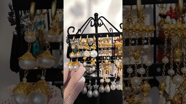 Серьги в наличии! смотреть онлайн