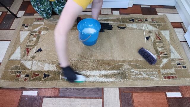 Пока не попробовала - не поверила. Узнала это способ чистки ковров в химчистке: теперь они как новы смотреть онлайн