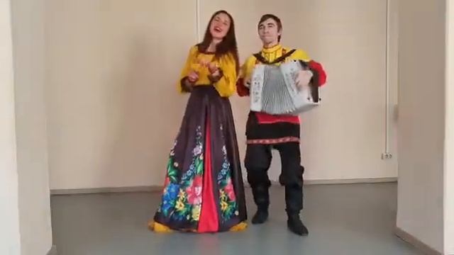 "Гитара", Ничётакие #екб #артисты #music #песни #артистынапраздник #дуэт #отдуши #любимыепесни #мск смотреть онлайн