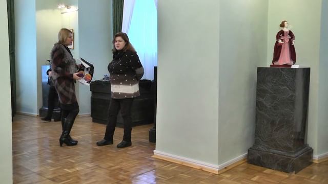 Выставка дизайнерских кукол открылась в Пинске смотреть онлайн