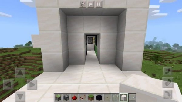 How To Make An Insane 2x2 Elevator In Minecraft Bedrock Edition!