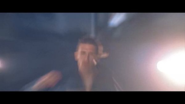 Calvin Harris ft. Kelis - Bounce