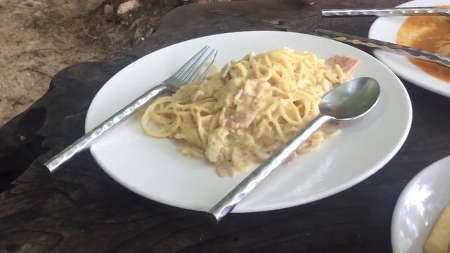 Дима и Оля. Тайланд. Пхи-Пхи. Ресторан в Викинге.13.06.2016