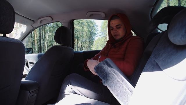 Renault Laguna 2 поколения (за 4000$). Покупать или нет? смотреть онлайн