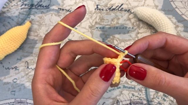 МК: ? БАНАН КРЮЧКОМ. Секретный ИЗГИБ ? ЕДА КРЮЧКОМ. Crochet Banana смотреть онлайн