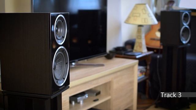 Wharfedale Diamond 220 vs Monitor Audio Bronze 2 SOUND DEMO смотреть онлайн