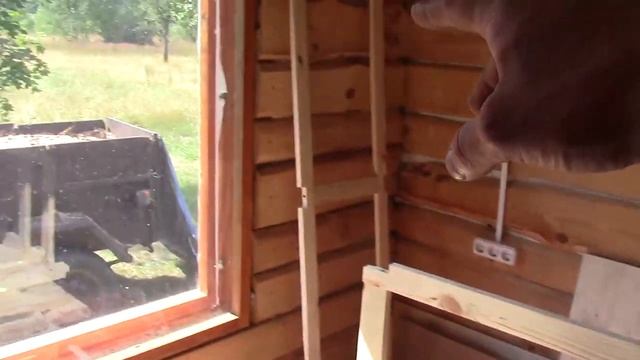 #74 Художник в ДЕРЕВНЕ делает мебель и наслаждается природой на солнечном участке! Новый выпуск! смотреть онлайн