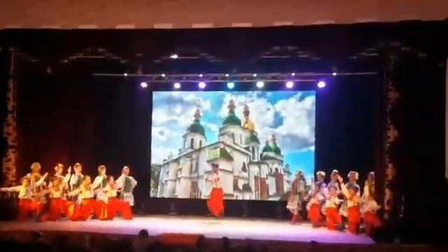 Сафар Украинский танец Гопак смотреть онлайн