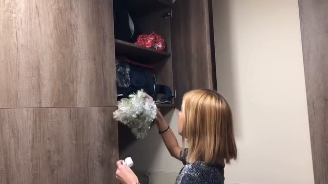 КАК ОРИГИНАЛЬНО ПОДАРИТЬ ПОДАРОК НА НОВЫЙ ГОД ЛЮБИМОЙ ДЕВУШКЕ!!! смотреть онлайн