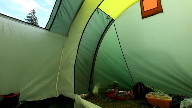 4-х местная кемпинговая палатка Mircamping 1908-4 green смотреть онлайн