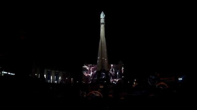 Световое шоу на павильоне Космос ВДНХ / Круг света 2014 смотреть онлайн
