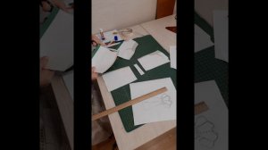 Моделирование платья со спущенным плечом и рукавом фонарик.