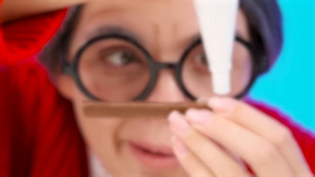 Кулинарный Челлендж: Я против Бабушки | Секретные Лайфхаки и Гаджеты от BaRaDa Challenge смотреть онлайн