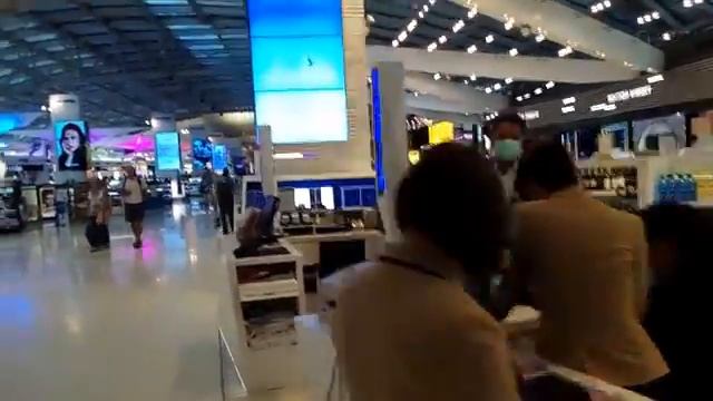 Банког , аэропорт.... смотреть онлайн