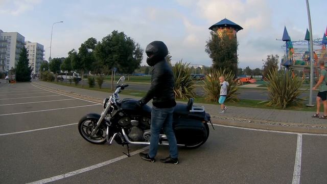 Обзор HARLEY DAVIDSON V-ROD - Замер 0-100 км/ч смотреть онлайн