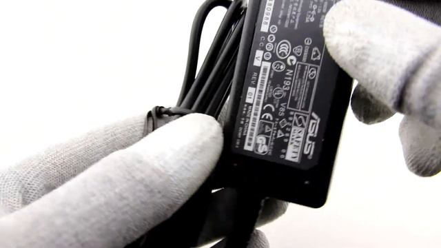 Блок питания для ноутбука Asus 19V 1.75A (4.0x1.35) 33W смотреть онлайн