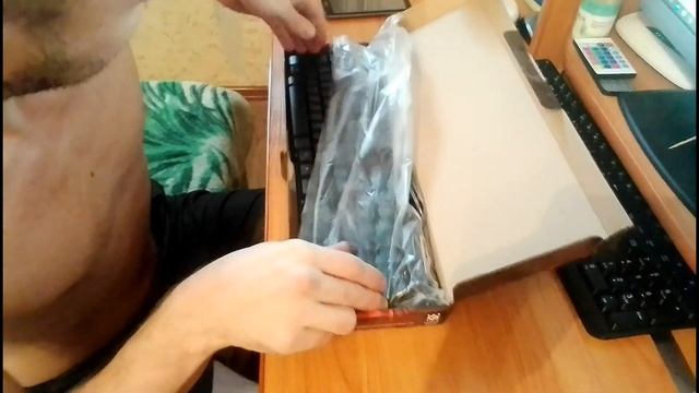 Чёрная, проводная, игровая клавиатура Defender Mayhem смотреть онлайн