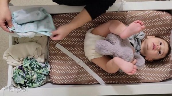 A Day in the Life of a Cloth Diapering Mom + Disana Tie Nappy Cloth Diaper Demo