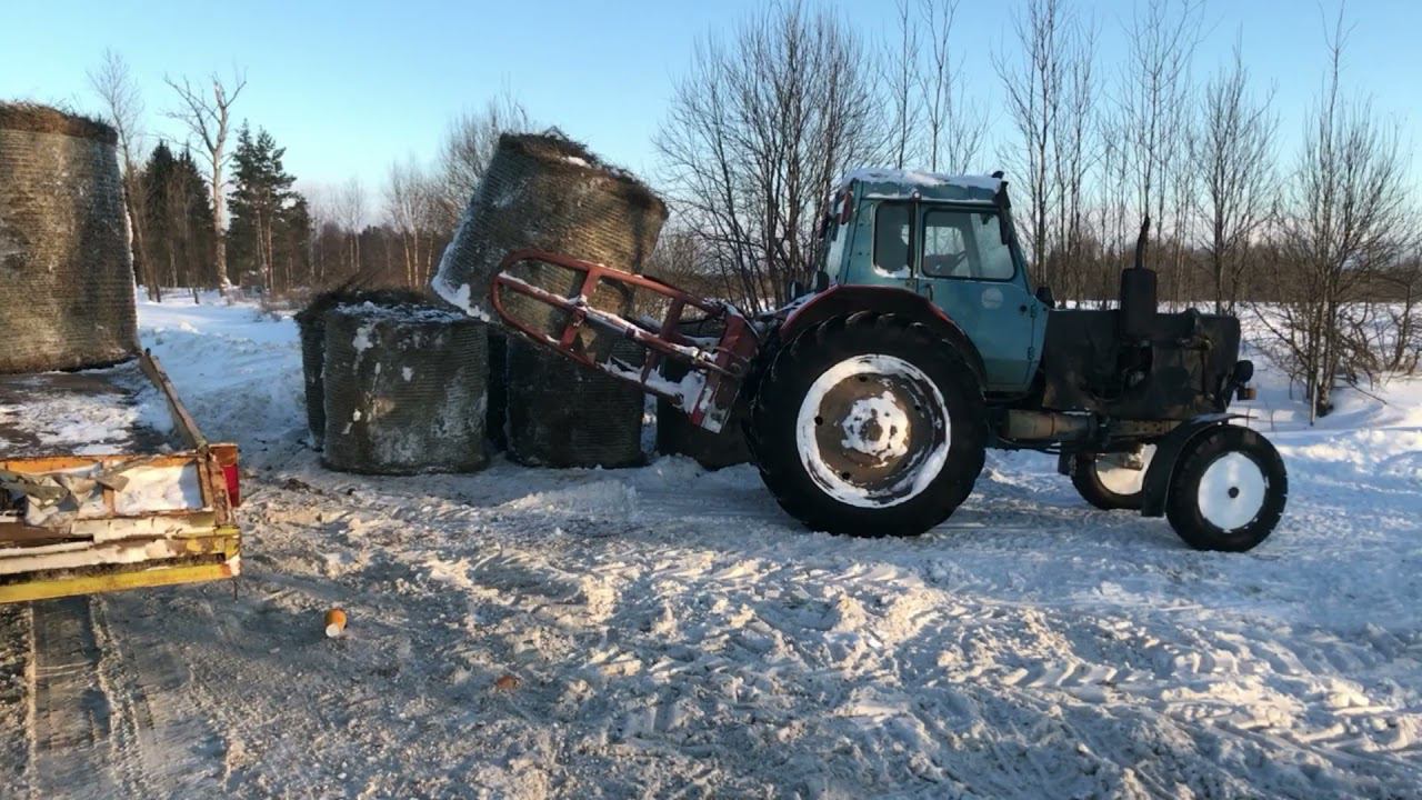 Рабочий день в колхозе!Чистим снег!поломка трактора.Погрузка и развоз сена! смотреть онлайн