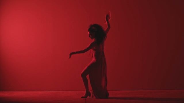 "Скоро уж из ласточек- в колдуньи" СТИХИ ДЛЯ ДУШИ. Автор: Марина Цветаева. Исп. монтаж: Татьяна Шад смотреть онлайн