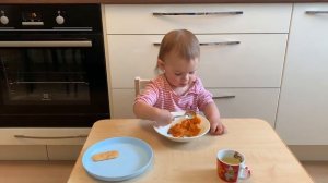 Развитие ребенка, один год и восемь месяцев. Что умеет в 1 год и 8 месяцев. Проверка знаний