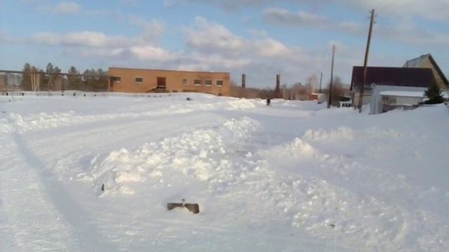 Мы с братом на самодельном снегоходе 2 смотреть онлайн