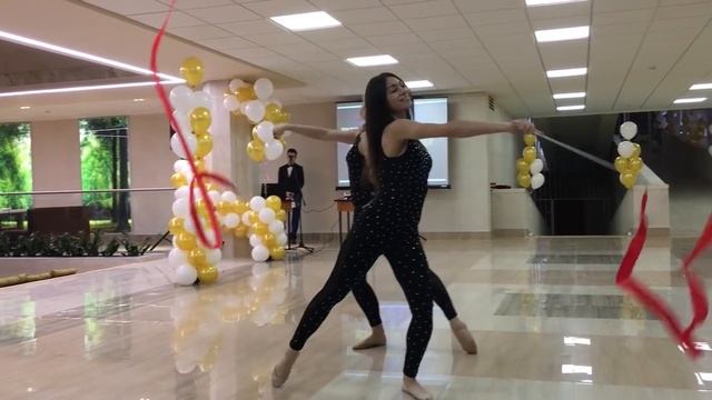 Гимнастика шоу, черлидинг, группа поддержки eclipse, танцы и cheerleading, шоу с лентами. смотреть онлайн