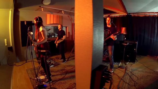 The Last 24 - You + Me Live at Brygga Lydstudio смотреть онлайн