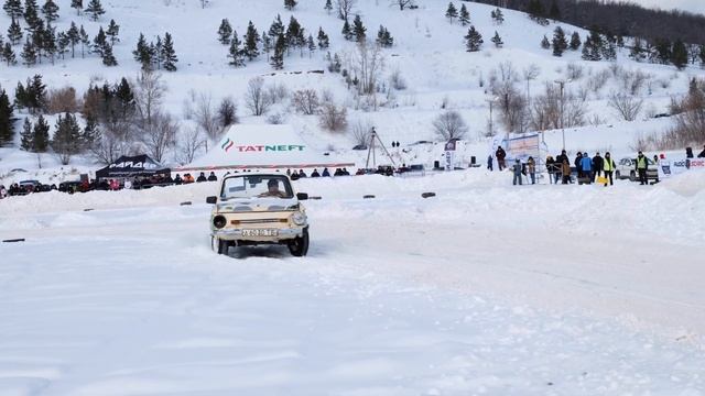 Открытый чемпионат юго-востока Татарстана по парному ралли-спринту в Альметьевске смотреть онлайн