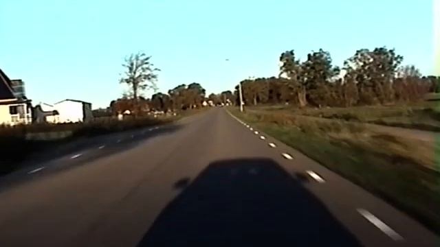 Car drive with vintage videocamera - Sony Handycam CCD-TRV58E Hi8 смотреть онлайн