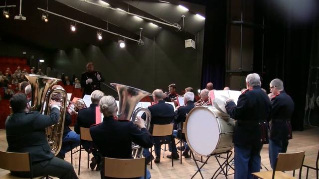 8. Regiments Musikkorps - Erato March смотреть онлайн