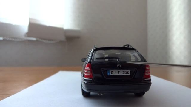 Mercedes-Benz C-Class T-Modell | Minichamps | Масштабная модель автомобиля 1:43