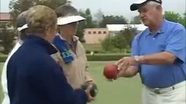Introduction to Lawn Bowls смотреть онлайн
