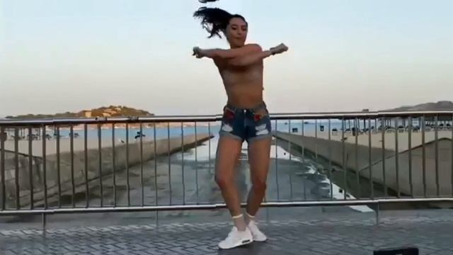 А.Буга Я так хочу твоей любви смотреть онлайн