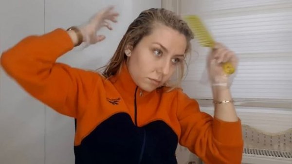 Loreal Paris Excellence Pure Blonde Saç Boyası 01 Ultra Açık Doğal Sarı