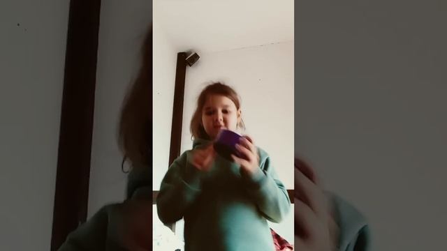 Когда в магазине я с братом и с родителями?? смотреть онлайн