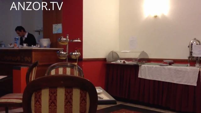 ИТАЛИЯ: Завтрак в Неаполе... Круассаны из Печи... NAPLES ITALY смотреть онлайн