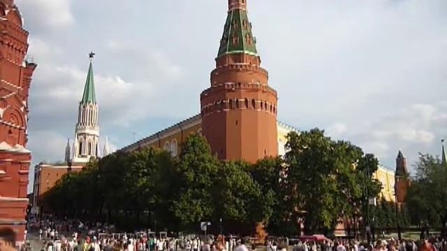 Июнь 2018. Москва. Манежная площадь. смотреть онлайн