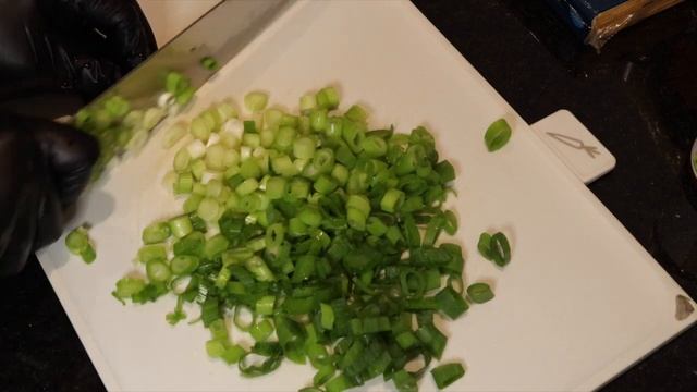 CHEDDAR PESTO MACARONI/DELICIOUS/RECEPT/CHEDDAR/MACARONI/IKRAME.BOUU смотреть онлайн