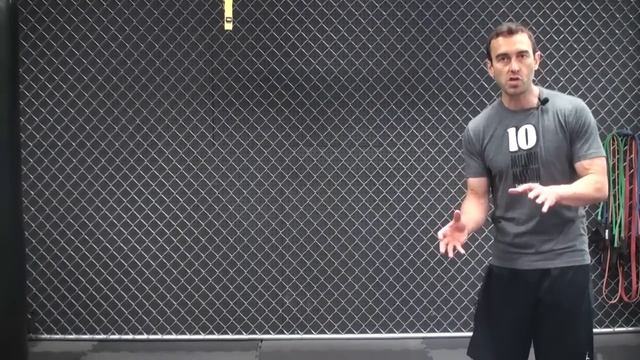 3 Sneaky Workout Tricks to Destroy Plateaus and Get Faster Results смотреть онлайн