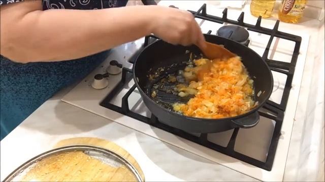 Куриные крылышки с пропаренным рисом (плов). смотреть онлайн