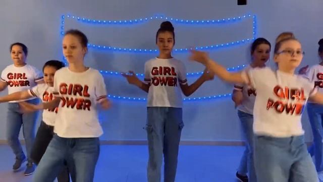Dance-Mix Студия "Личный тренер" Новый Год 2022 ЖК"Новая Самара" смотреть онлайн