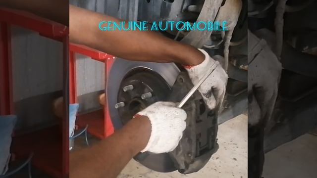 Nissan patrol y62 front brake pad remove смотреть онлайн