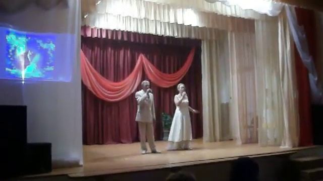 Дуэт "Вольный ветер "Снег кружится смотреть онлайн