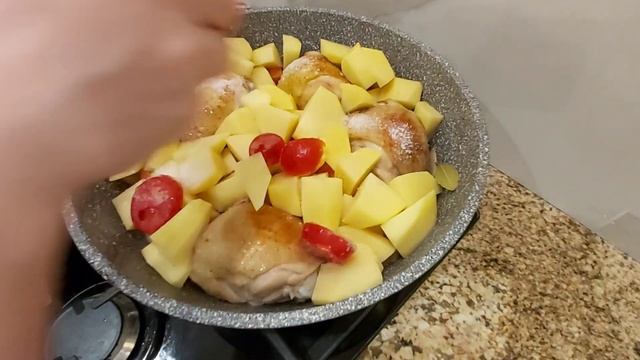 Жаркое по Домашнему // Тушёная картошечка ИЛИ Соус по Краснодарски ! смотреть онлайн