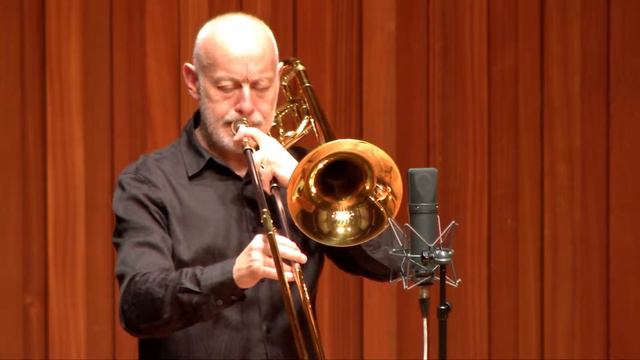 Antifon based on Ubi Caritas, trombone, organ, piano смотреть онлайн