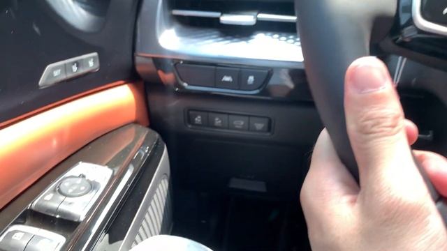 Xe Lướt 2023 Chạy 2000km Kia Carnival Mà Rẻ được 300tr ?0898.797.282