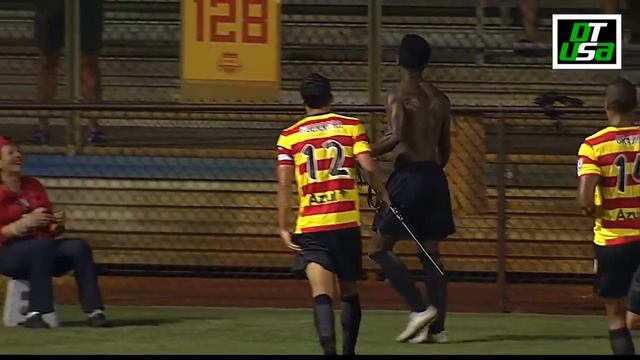 Walter Ramírez anota golazo frente a NY Cosmos y celebra como fotografo смотреть онлайн